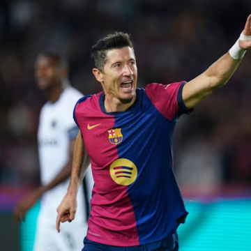 Barcelona's Robert Lewandowski vs Young Boys